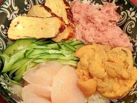 うまうま☆新鮮な生ウニとホタテの海鮮丼♪